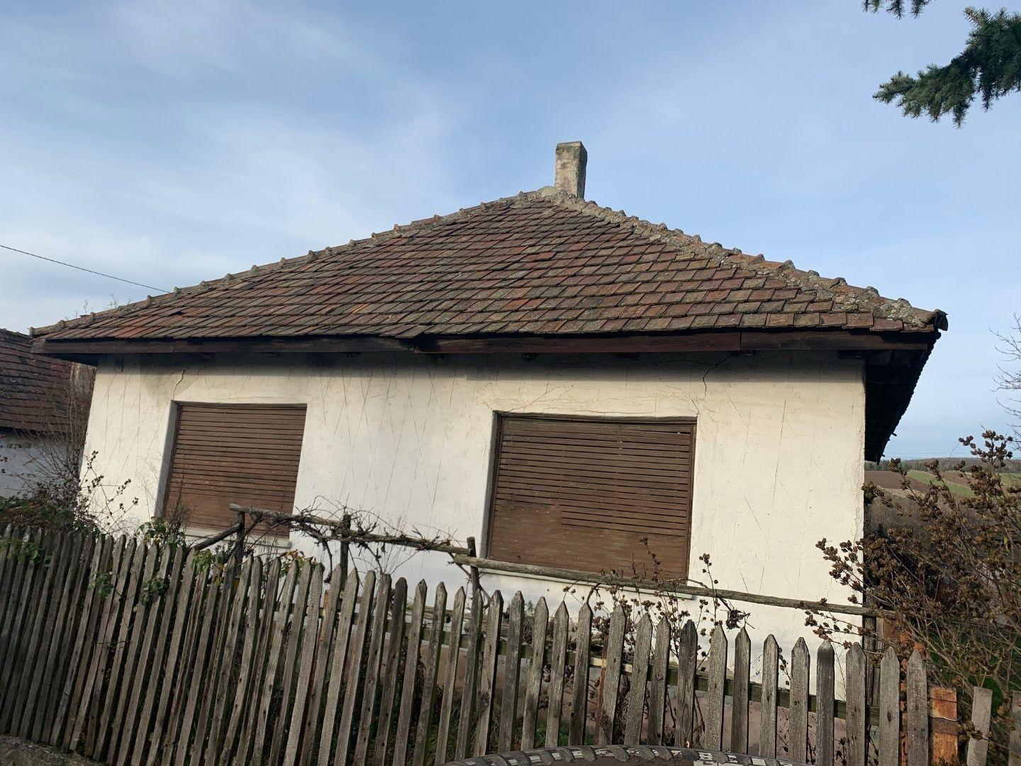 MAĎARSKO - TORNYOSNÉMETI  3 IZBOVÝ RD V POVODNOM STAVE 26 KM Z KOŠÍC