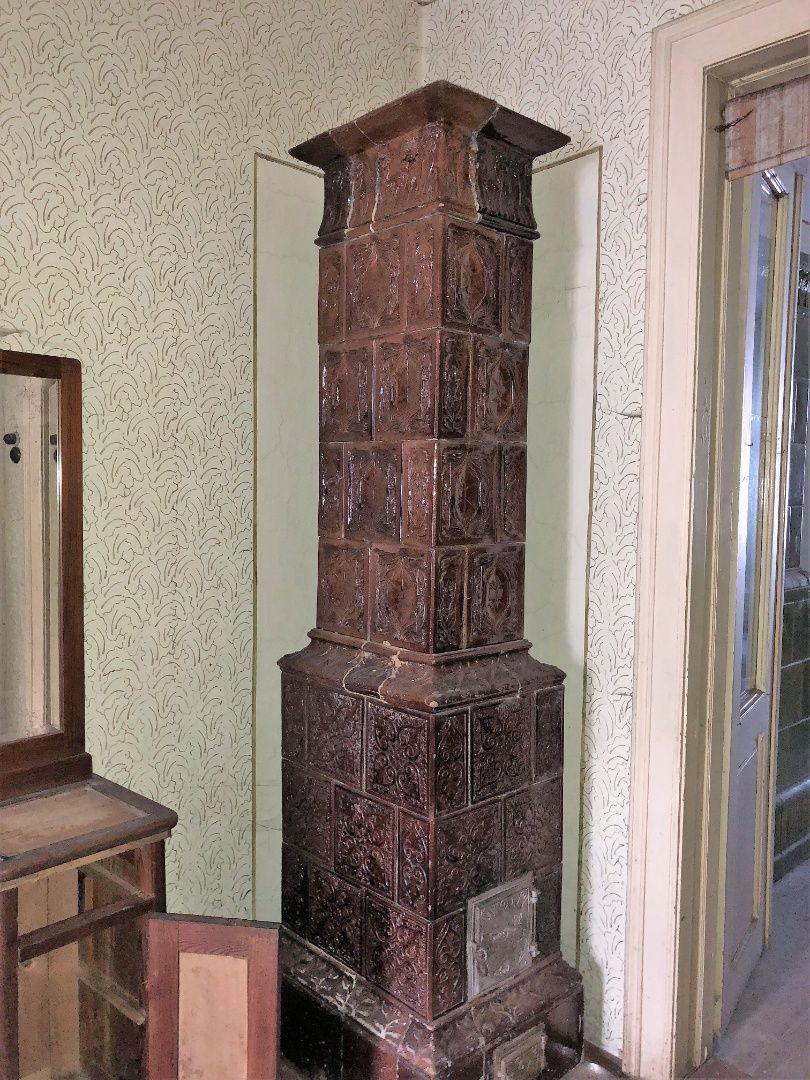 SMOLNÍK - MEŠTIANSKY DOM S OBCHODNÝM PRIESTOROM V CENTRE MESTA.