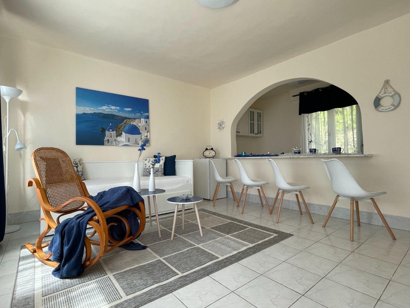 MAĎARSKO - JAZERO RAKACA - PEKNÁ 2 IZBOVÁ CHATA PRI JAZERE S TERASOU.