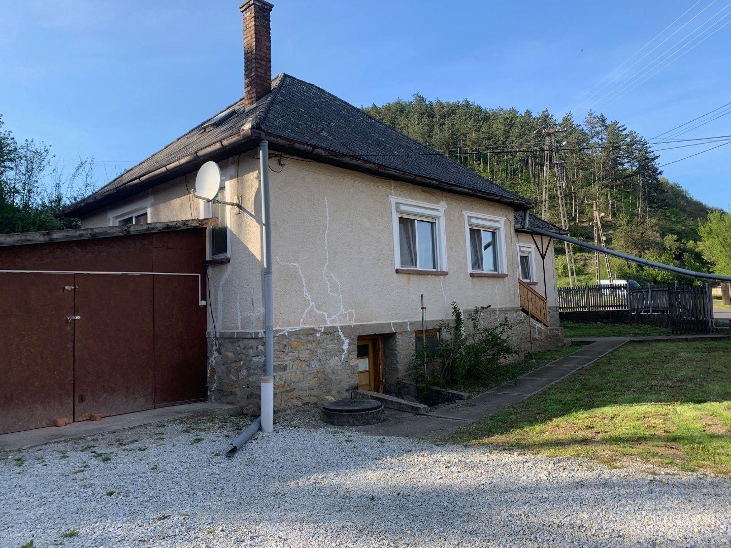 REZERVOVANÉ - MAĎARSKO - SZINPETRI - 2 IZBOVÝ ZREKONŠTRUOVANÝ RODINNÝ DOM