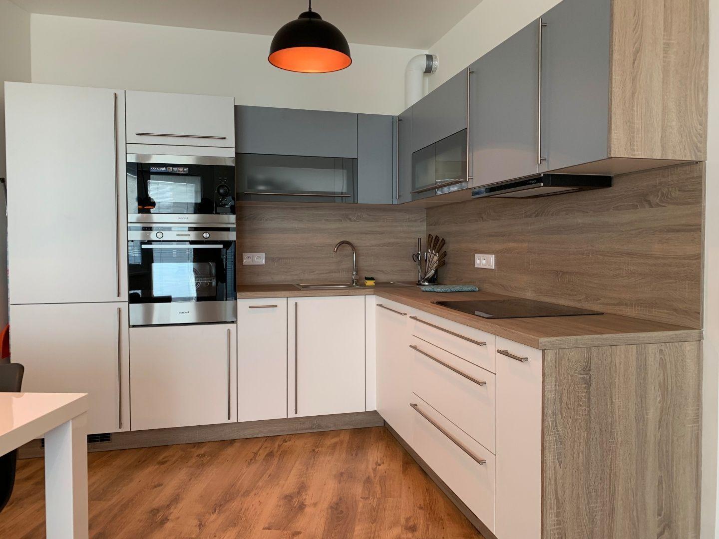 STARÉ MESTO - STROJÁRENSKÁ NOVOSTAVBA 2 IZBOVÝ KOMPLETNE ZARIADENÝ TEHLOVÝ BYT.