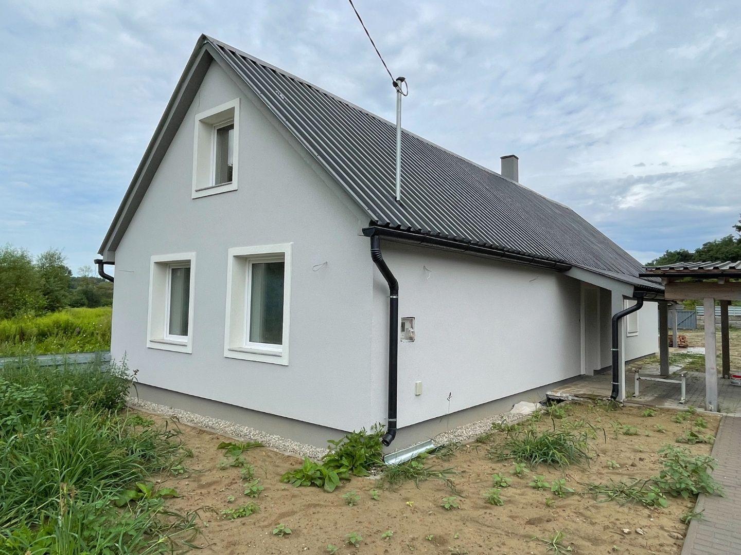 MAĎARSKO - ABAÚJVÁR 3 IZBOVÝ ZREKONŠTRUOVANÝ POSCHOVÝ RODINNÝ DOM.