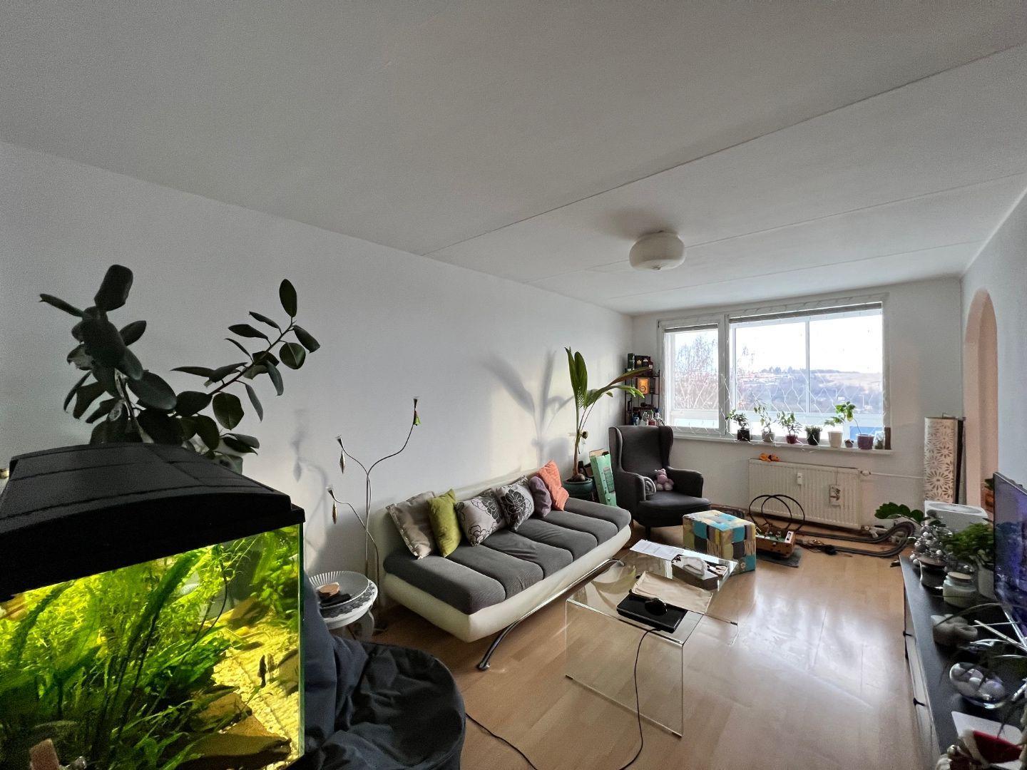 FURČA - DVORKINOVA 3 IZBOVÝ BYT PO REKONŠTRUKCII 69 M2,  PLASTOVÉ OKNÁ, ROLDOR, LODŽIA.