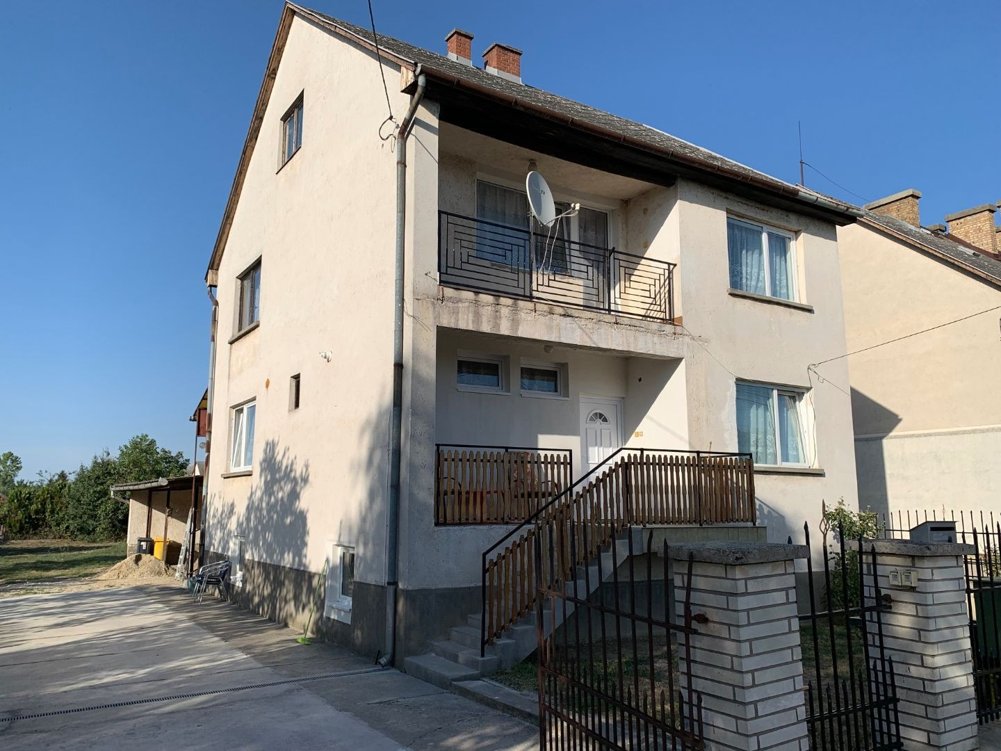 MAĎARSKO - NOVAJIDRÁNY 5 IZBOVÝ DOM PO REKONŠTRUKCII, POZEMOK 863 M2