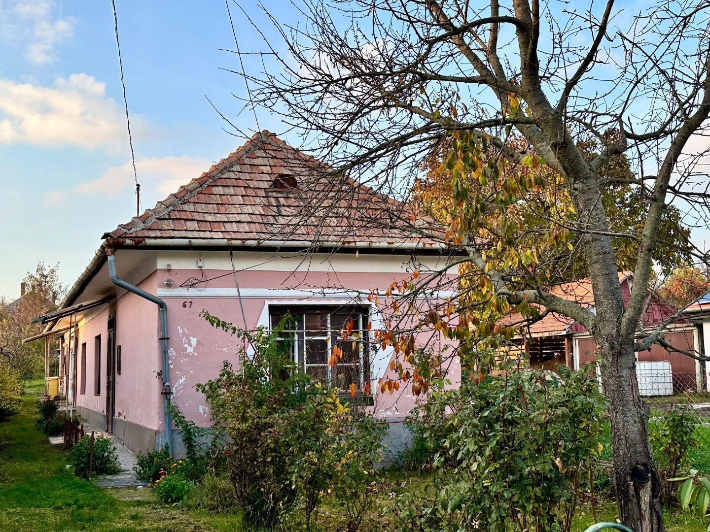 MAĎARSKO - GONC 3 IZBOVÝ RD ZAČATÁ REKONŠTRUKCIA SUPER MIESTO