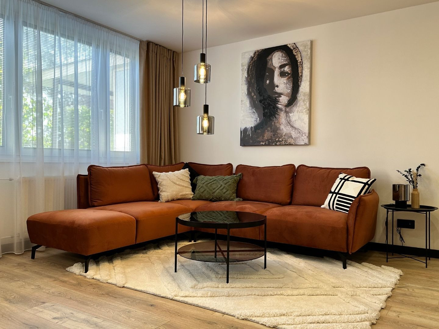 REZERVOVANÉ - NOVÁ CENA -  TERASA - MICHALOVSKÁ 3 IZBOVÝ LUXUSNÝ MODERNÝ BYT 69 M2, LODŽIA, PRÁČKA