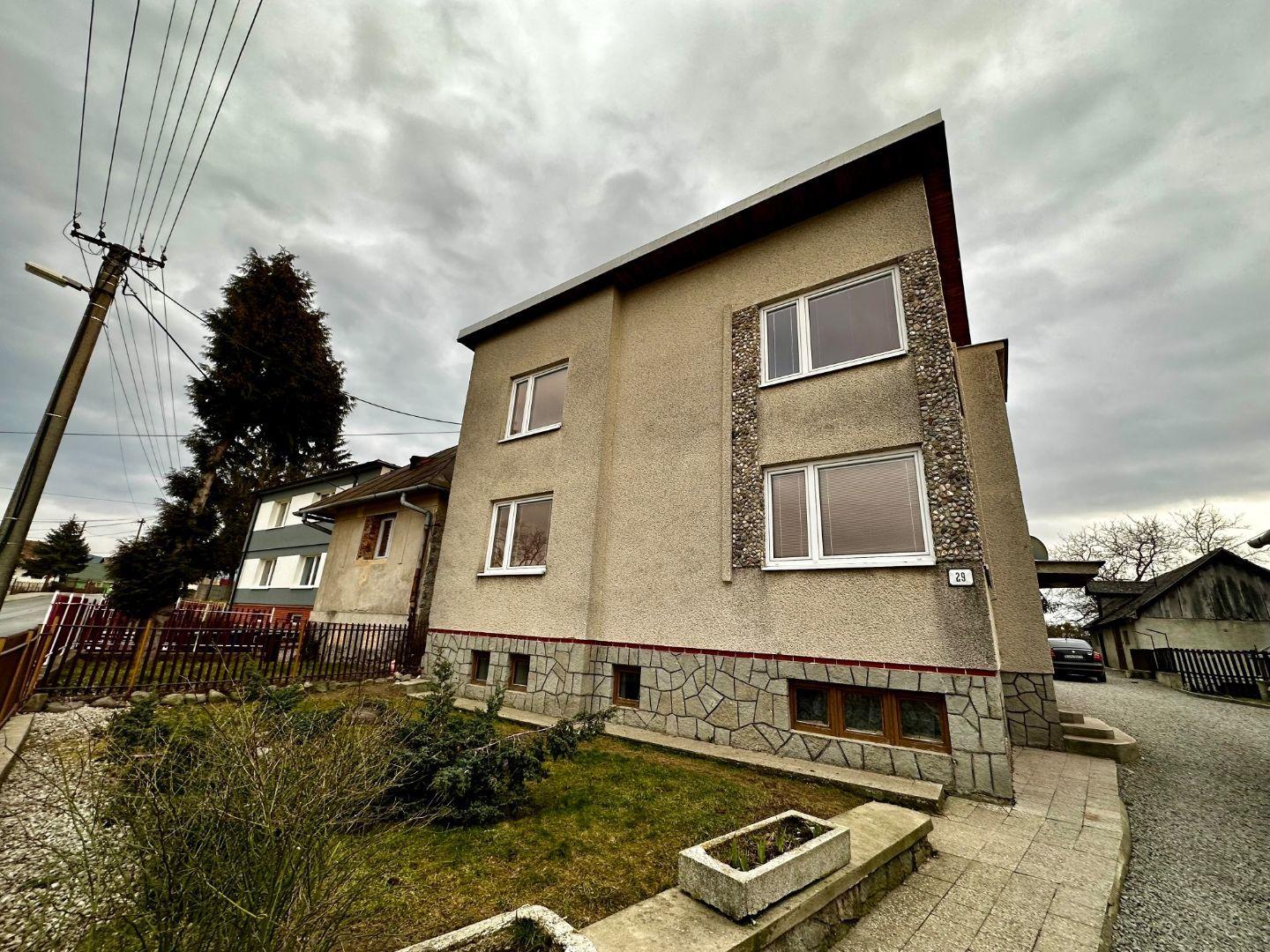 NOVÁ CENA - KECEROVCE - DVOJGENERAČNÝ RODINNÝ DOM NA PREDAJ V TICHOM PROSTREDÍ LEN 20 KM OD KOŠÍC