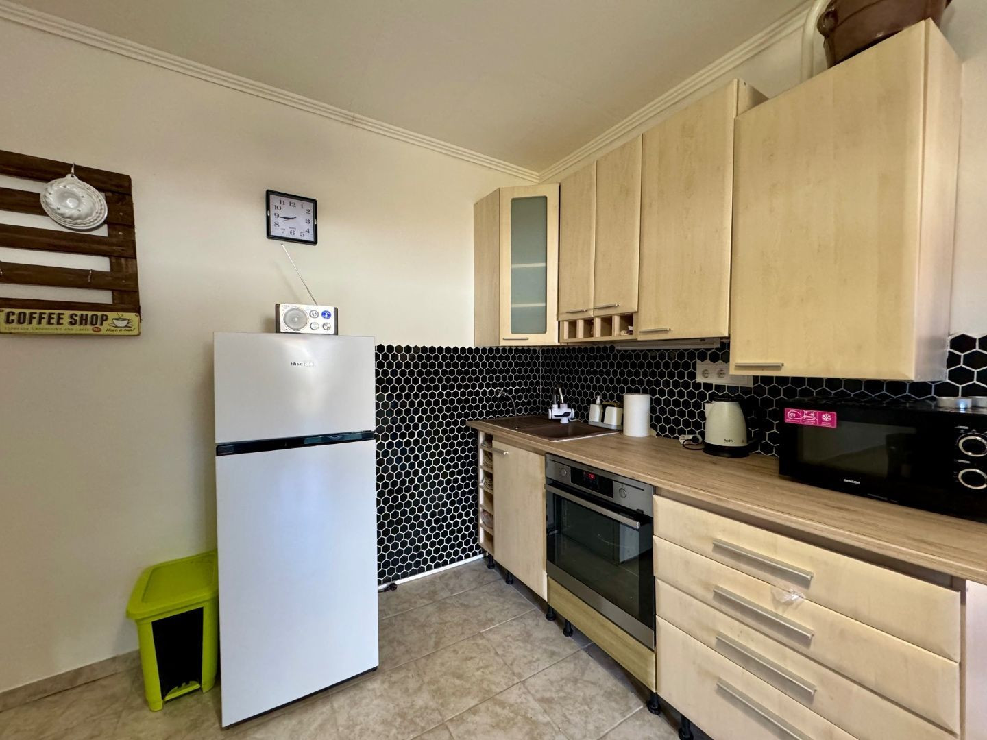 MAĎARSKO - SZALONNA 2 IZBOVÝ ZREKONŠTRUOVANÝ RODINNÝ DOM.