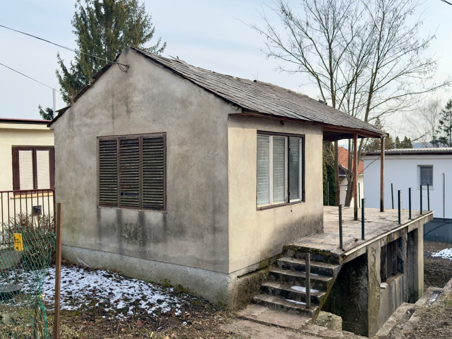 SUPER CENA - MAĎARSKO - JAZERO RAKACA - 2 IZBOVÁ CHATA  - PRI JAZERE RAKACA S TERASOU.