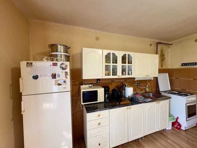 SUPER CENA - MAĎARSKO - MÉRA - 2 IZBOVÝ RODINNÝ DOM PÔVODNÝ STAV.