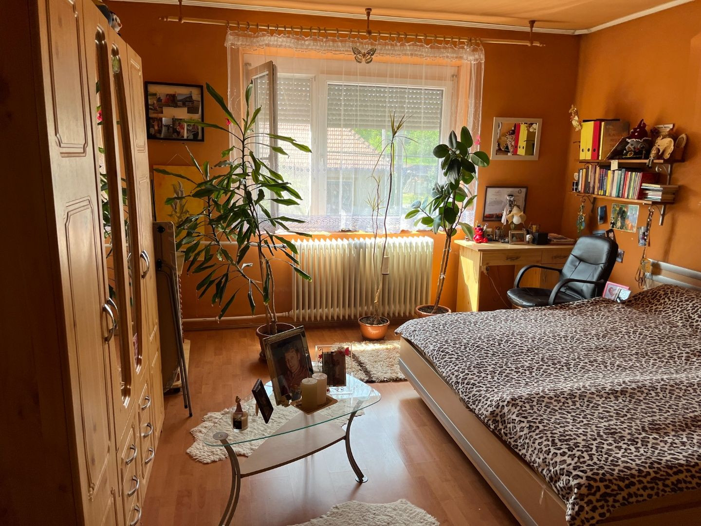 MAĎARSKO - SZENDRO 3 IZBOVÝ RD VO VEĽMI DOBROM STAVE LEN 70KM OD KOŠÍC.