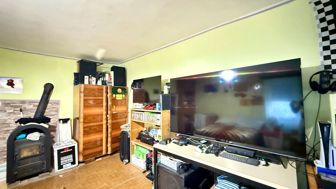 MAĎARSKO - GONC 2 IZBOVÝ RD S POZEMKOM 700 M2 