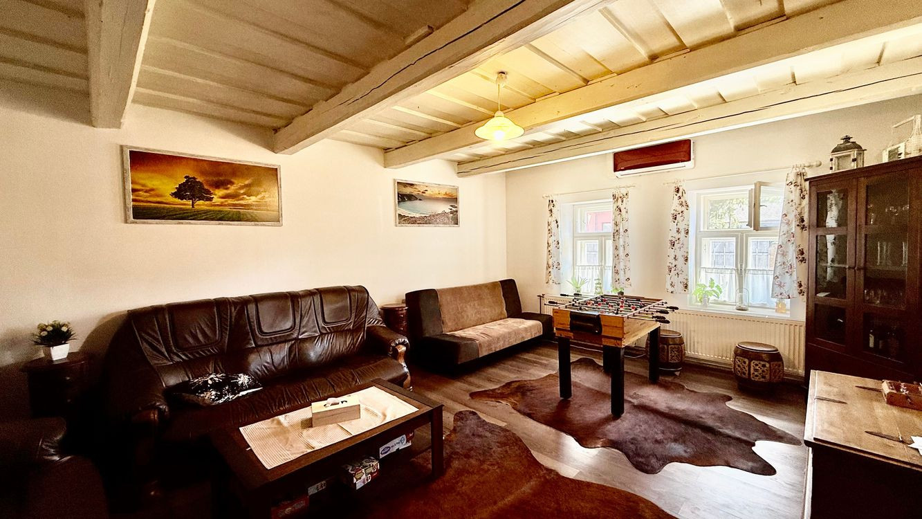 MAĎARSKO - MÉRA PEKNÝ GAZDOVSKÝ RD PO REKONŠTRUKCII.