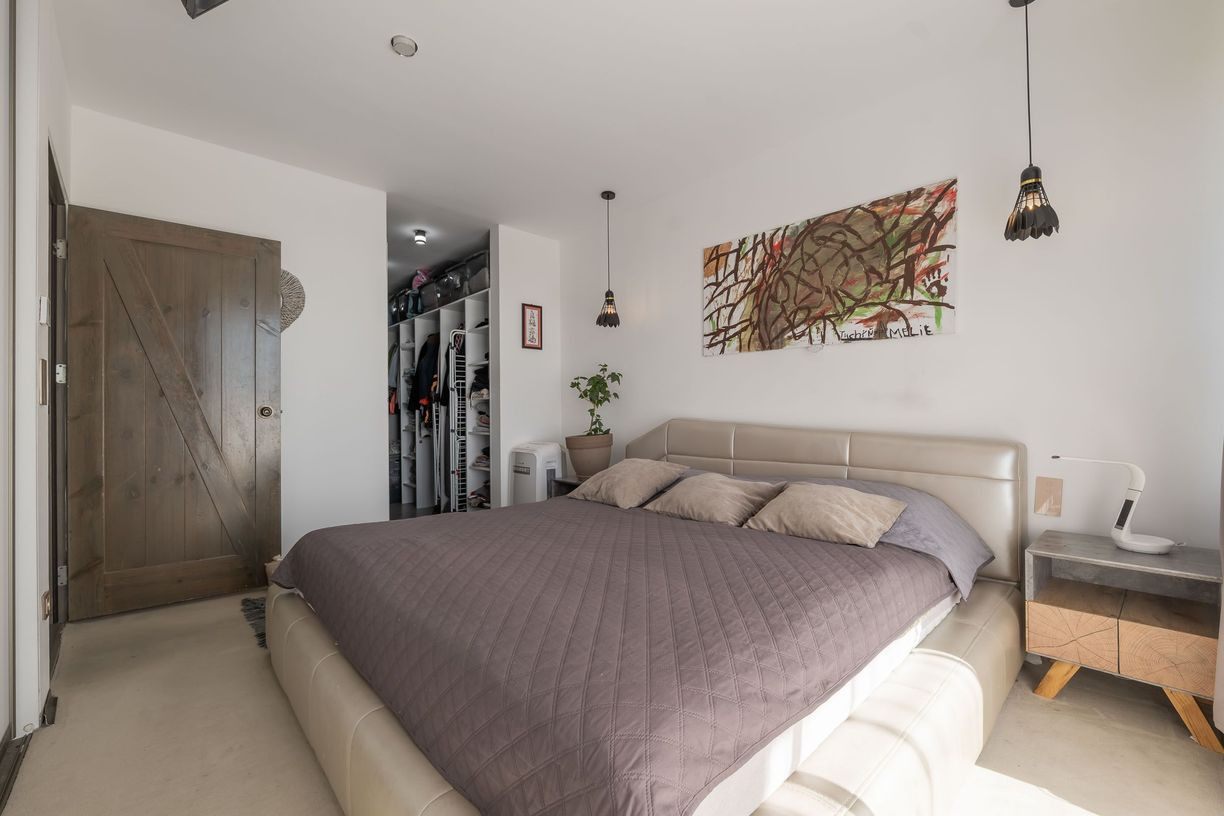 ZELENÁ STRÁŇ - PRIESTRANNÝ 4 IZBOVÝ BYT, 3 TERASY, 2 GARÁŽOVÉ MIESTA