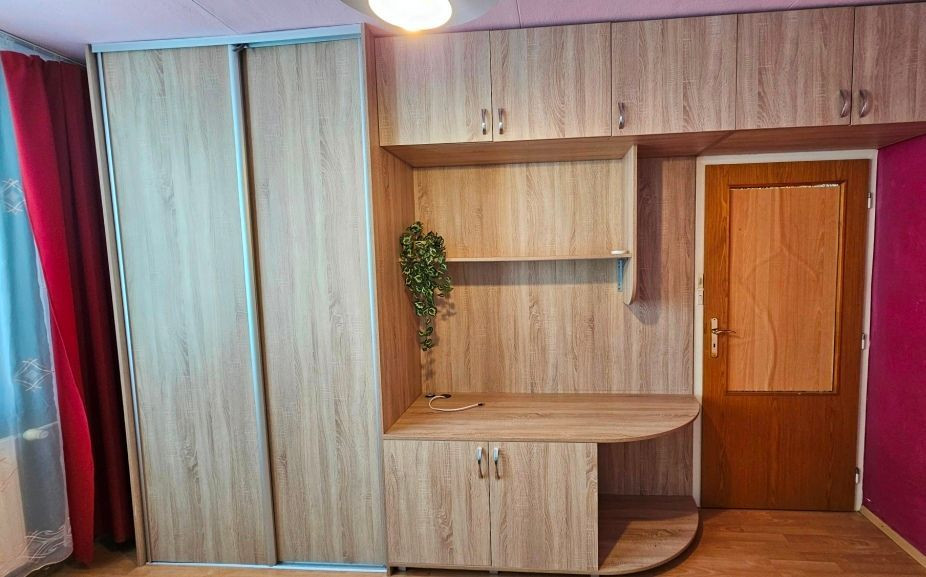 CENTRUM MESTA JÁNOŠÍKOVÁ 3 IZBOVÝ ZARIADENÝ BYT