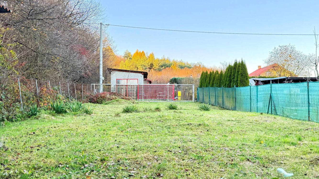 ZELENÝ DVOR – MONČÍ POTOK STAVEBNÝ POZEMOK 396 M2.