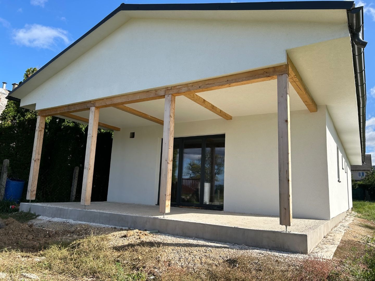 MAĎARSKO - GONC NOVOSTAVBA 4 IZBOVÉHO RD 100 M2, POZEMOK 852 M2