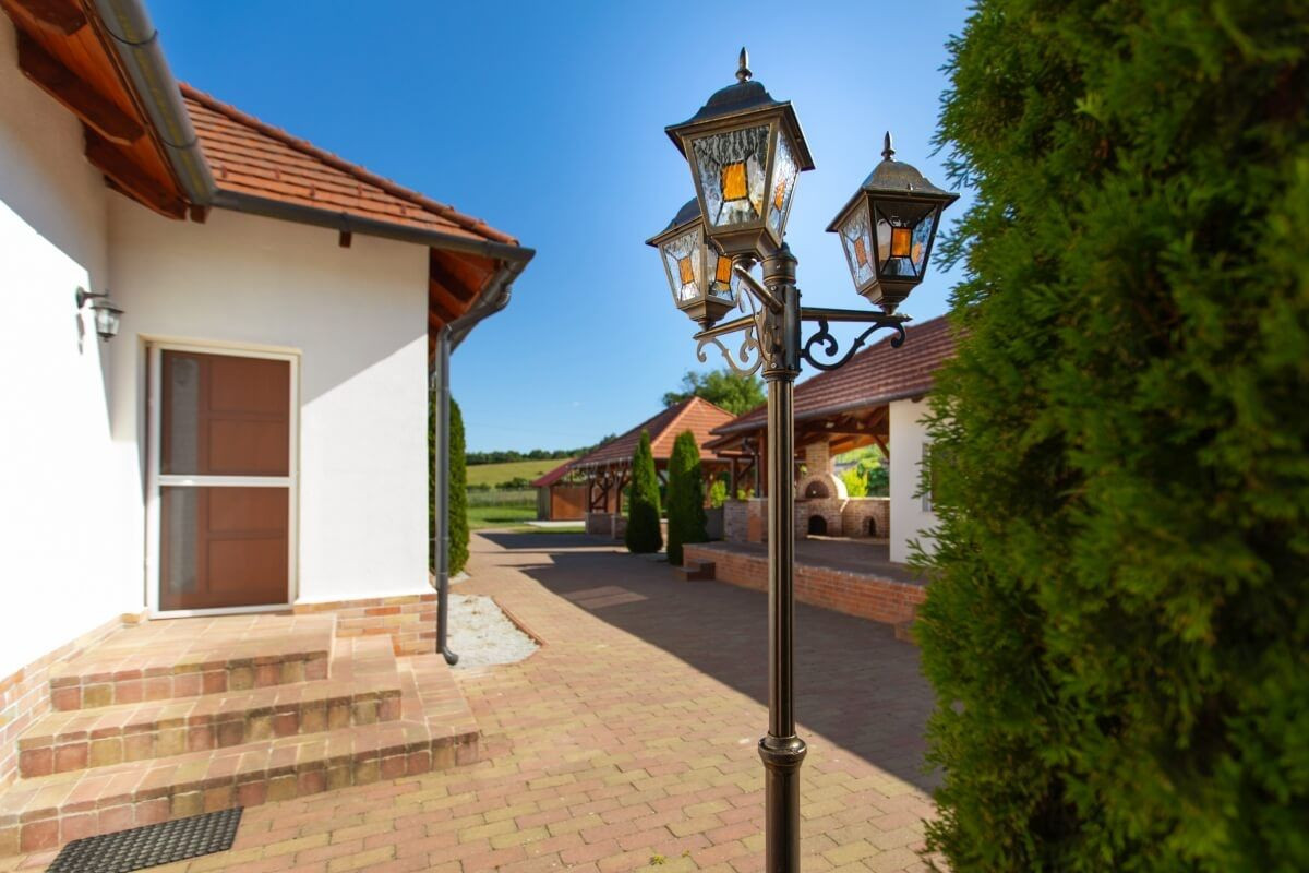 MAĎARSKO - MESZES TOP PENZIÓN BLÍZKO JAZERA, VÝBORNÁ INVESTÍCIA.