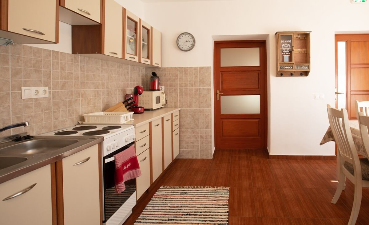 MAĎARSKO - MESZES TOP PENZIÓN BLÍZKO JAZERA, VÝBORNÁ INVESTÍCIA.