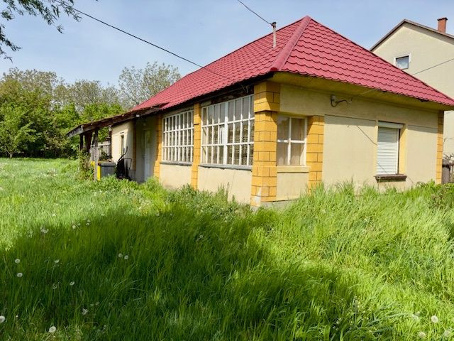 SUPER CENA - MAĎARSKO - MÉRA - 2 IZBOVÝ RODINNÝ DOM PÔVODNÝ STAV.