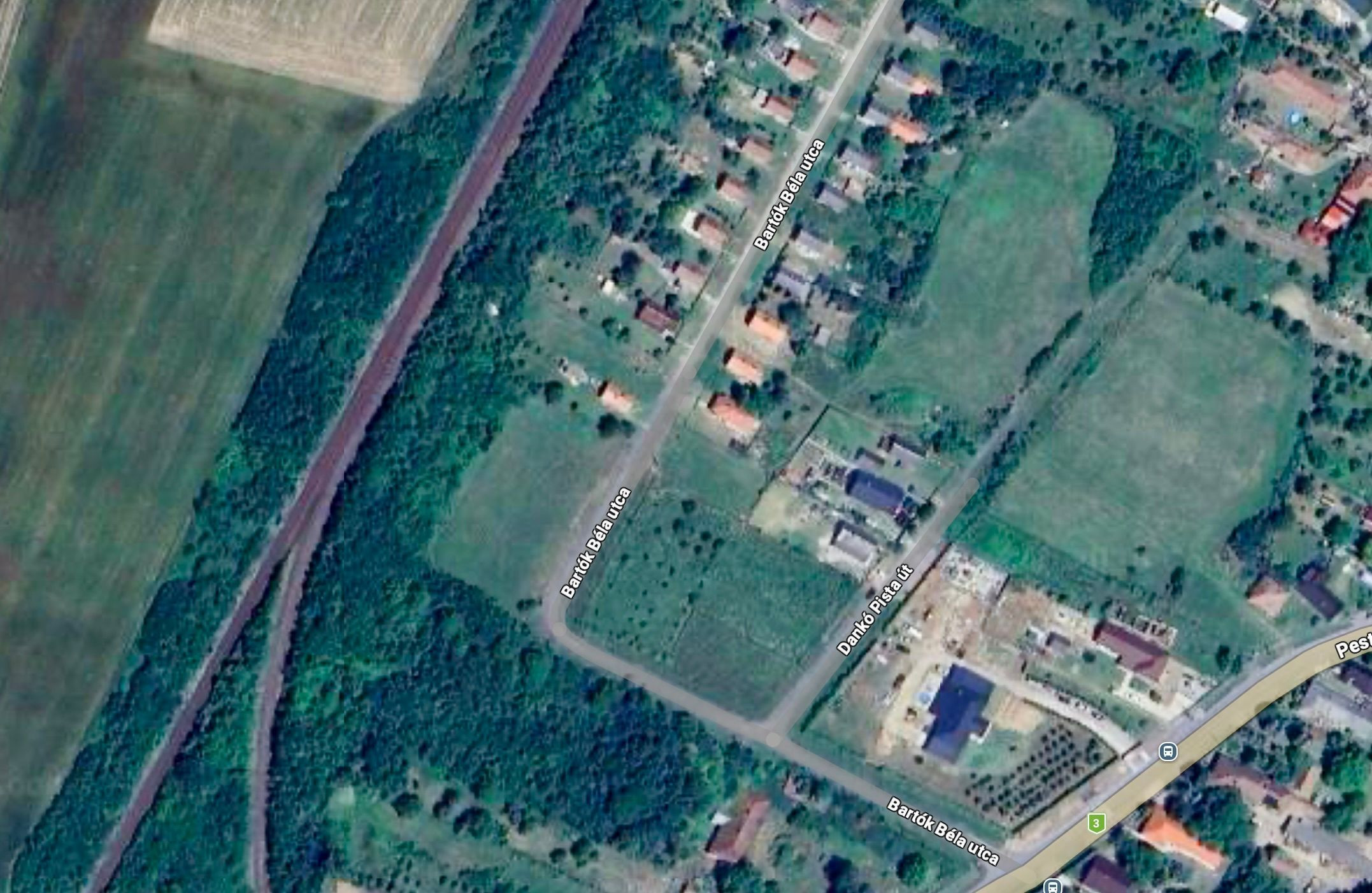 STAVEBNÝ POZEMOK HIDASNÉMETI 929 M2 VHODNÝ NA VÝSTAVBU RD, VŠETKY IS.