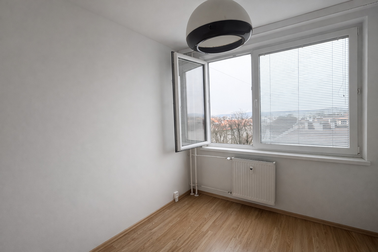 ŠIRŠIE CENTRUM MESTA KOŠICE - PAJOROVA 3 IZBOVÝ BYT 71 M2.