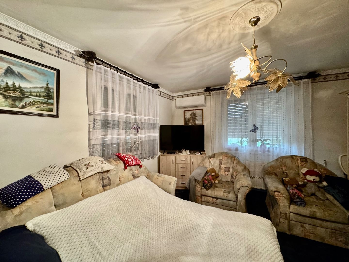 MAĎARSKO - MÁRTONYI - PEKNÝ 4 IZBOVÝ RD V KRÁSNEJ LOKALITE BLÍZKO JAZERA RAKACA.