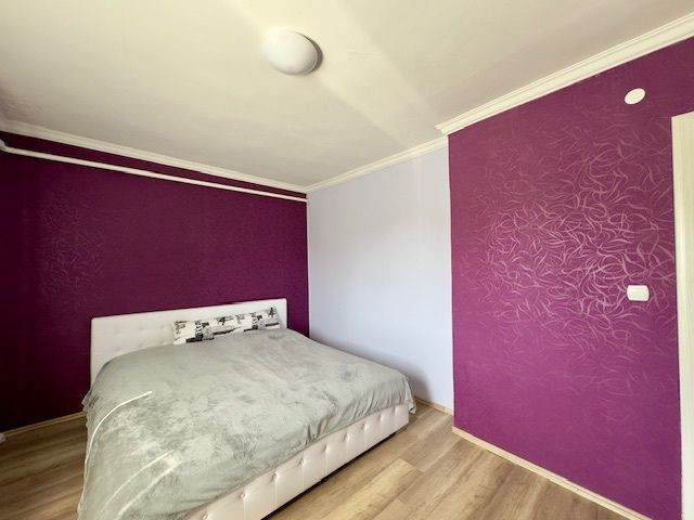 MAĎARSKO - PERKUPA 5 IZBOVÝ POSCHODOVÝ DOM PO REKONŠTRUKCII.