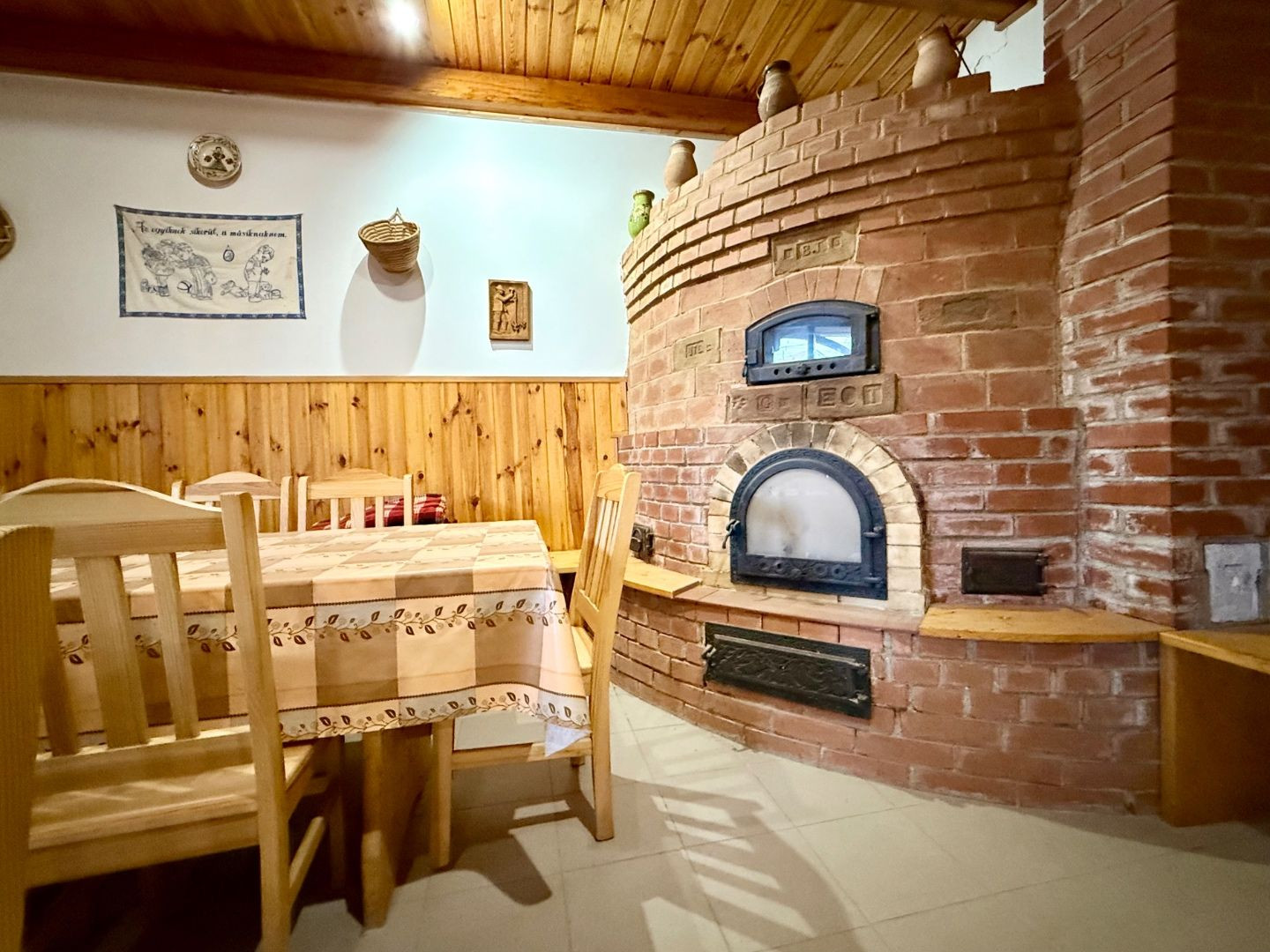 MAĎARSKO - GONC TOP PENZIÓN BLÍZKO SLOVENSKÝCH HRANÍC, VÝBORNÁ INVESTÍCIA.