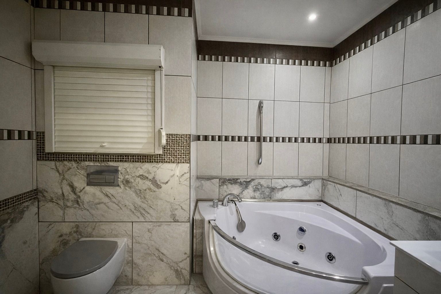 KVP - 3 IZBOVÝ BYT PO REKONŠTRUKCII 63 M2.