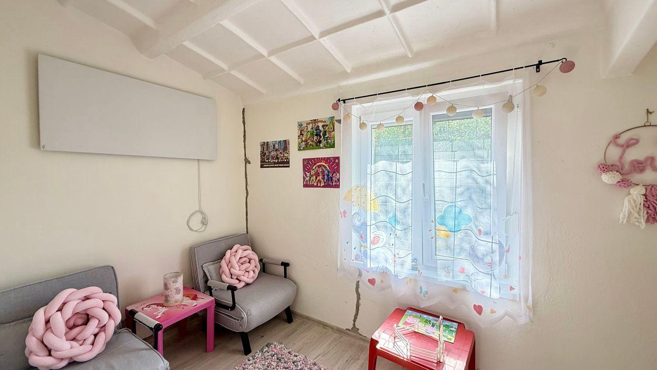 MAĎARSKO - JAZERO RAKACA - 4 IZBOVÁ CHATA, TERASA, VÍRIVKA.