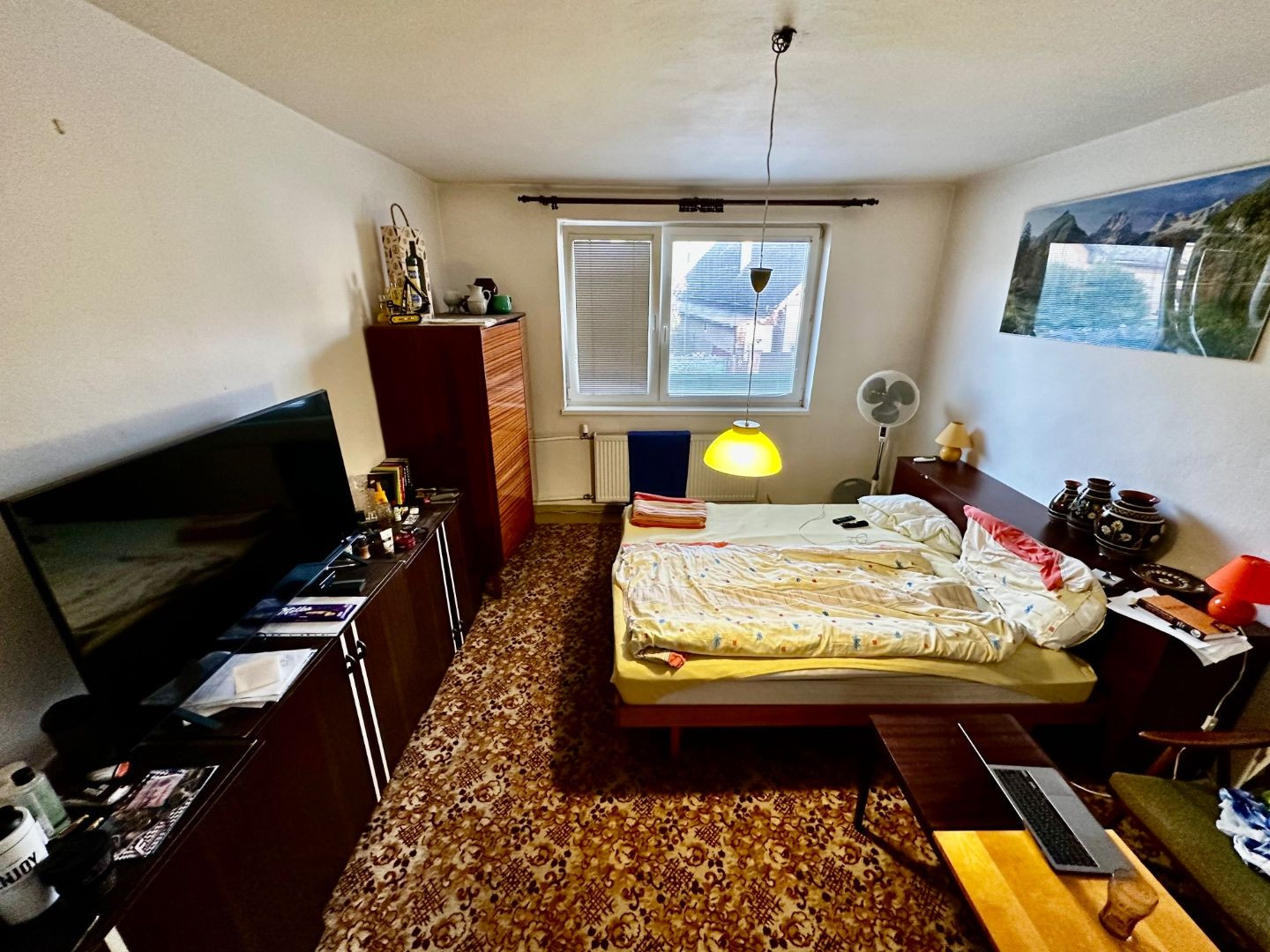 NOVÁ CENA! KOŠICE - KRÁSNA - VÝBORNÁ LOKALITA - DVOJGENERAČNÝ RD + GAZDOVSKÝ RD, POZEMOK 1.005 M2.