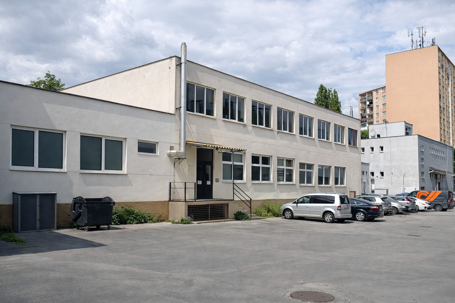 CENTRUM MESTA - TIP TOP OBCHODNÉ PRIESTORY NOVA ADRESA VÁŠHO PODNIKANIA