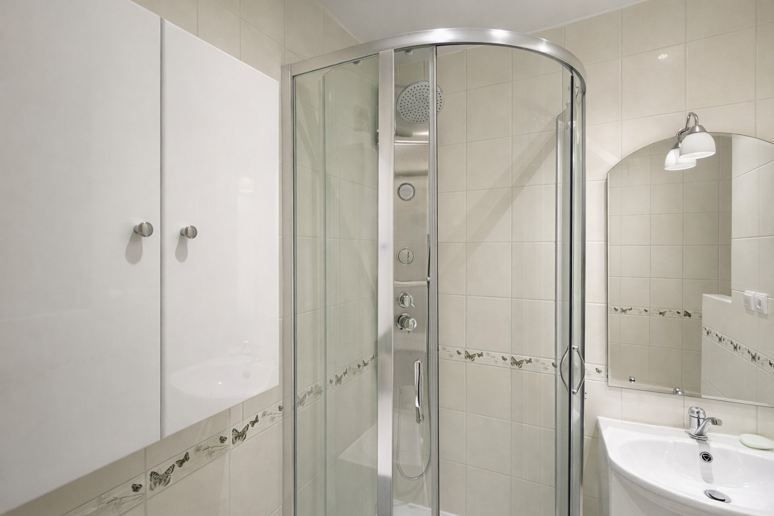 TERASA - POVAŽSKÁ 58 M2 - VEĽKÝ 2 IZBOVÝ BYT TOP INVESTÍCIA!