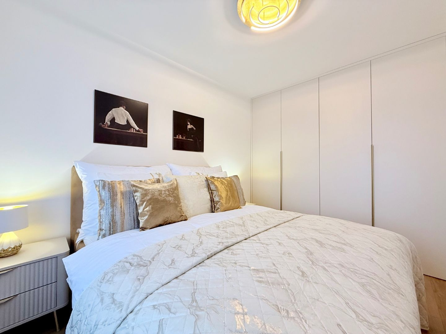 JUH - PRI AUPARKU KRIVÁ - 2 IZBOVÝ BYT KOMPLETNE ZARIADENÝ.