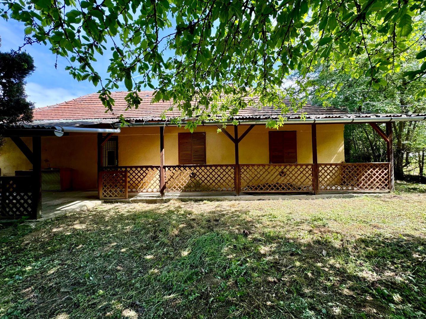 MAĎARSKO - ABAÚJVÁR ZACHOVALÝ 2 IZBOVÝ VIDIECKY DOM