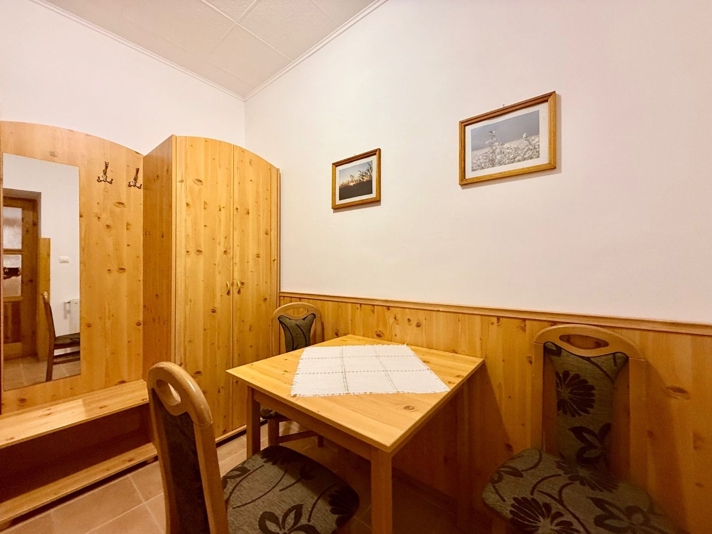 MAĎARSKO - GONC PENZIÓN VHODNÝ AJ NA BÝVANIE V  BLÍZKOSTI SLOVENSKÝCH HRANÍC, VÝBORNÁ INVESTÍCIA.