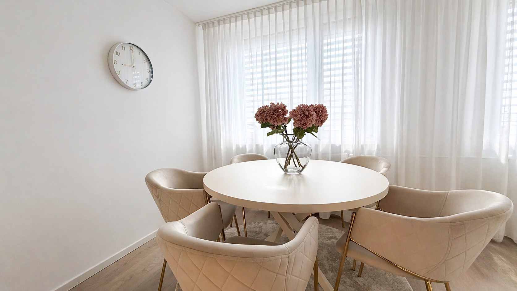 JAZERO - LUXUSNÝ 3 IZBOVÝ BYT PRE NÁROČNÉHO KUPUJÚCEHO