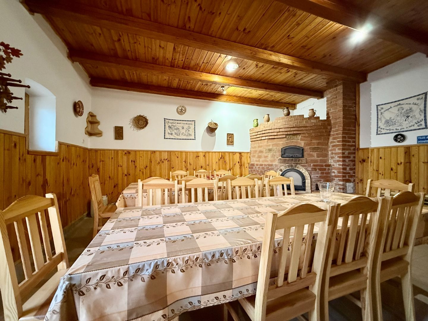 MAĎARSKO - GONC PENZIÓN VHODNÝ AJ NA BÝVANIE V  BLÍZKOSTI SLOVENSKÝCH HRANÍC, VÝBORNÁ INVESTÍCIA.