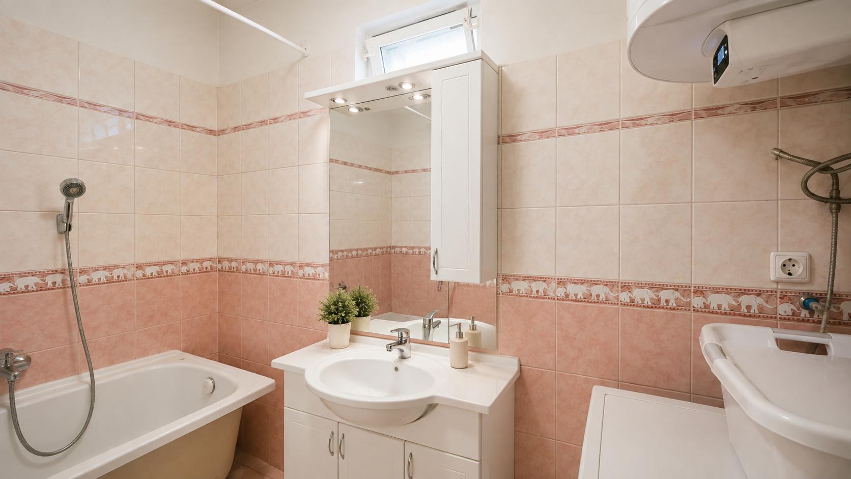 RODINNÝ DOM V CENE 2-IZBOVÉHO BYTU V KOŠICIACH VEĽKÝ POZEMOK 1 726 m²  TURŇA NAD BODVOU