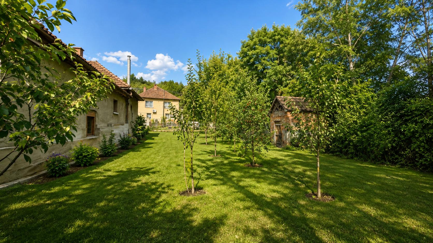 MAĎARSKO - SZUHOGY  4 IZBOVÝ RD 110 M2, POZEMOK 1410 M2