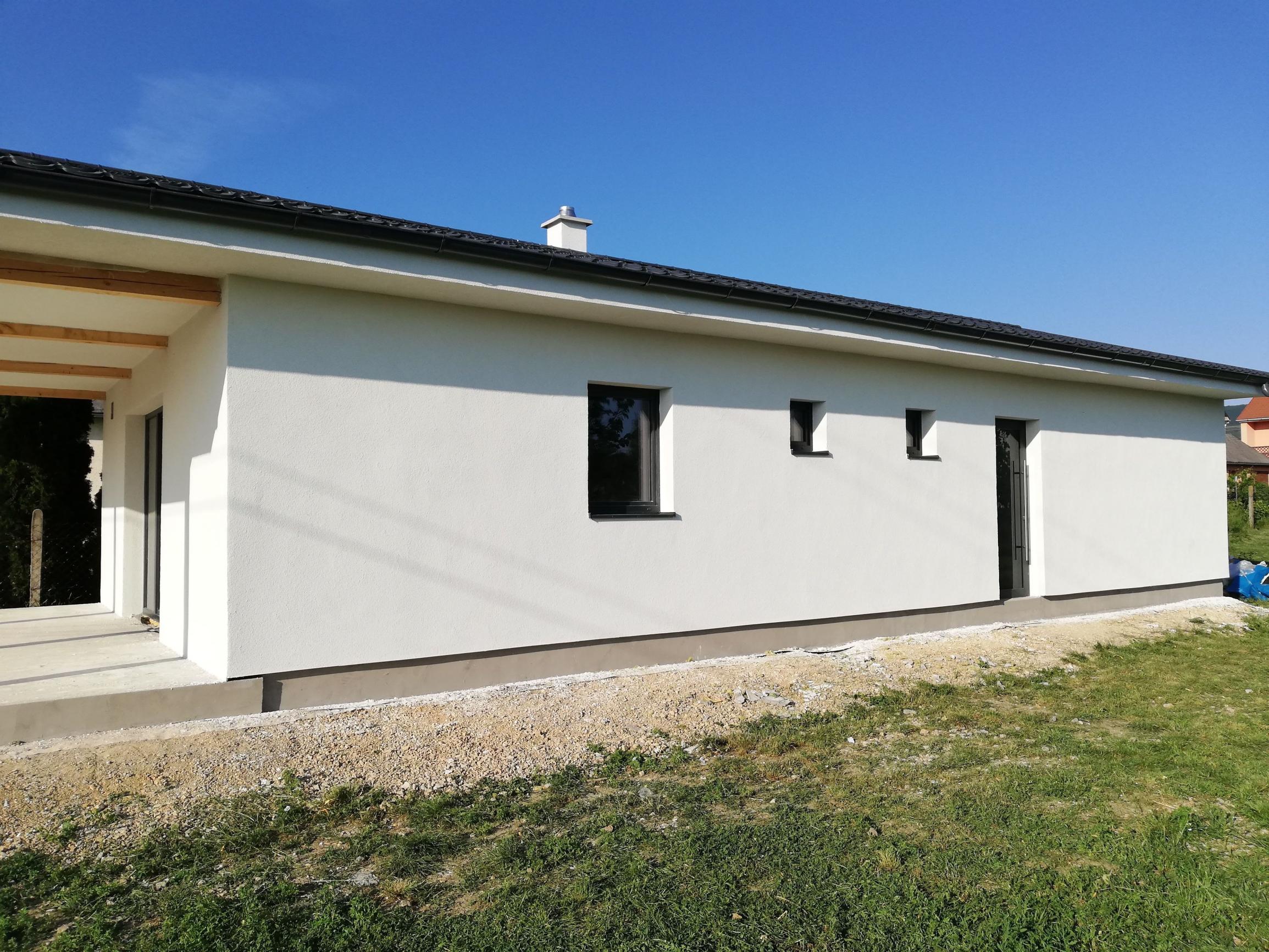 MAĎARSKO - GONC NOVOSTAVBA 4 IZBOVÉHO RD 100 M2, POZEMOK 852 M2