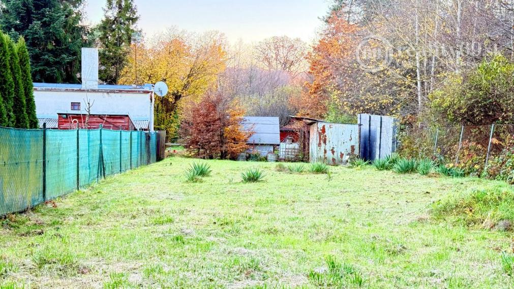 ZELENÝ DVOR – MONČÍ POTOK STAVEBNÝ POZEMOK 396 M2.