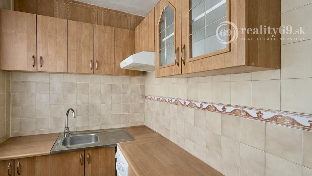 JAZERO - NÁMESTIE KOZMONAUTOV 2 IZBOVÝ BYT 49 M2 IHNEĎ K DISPOZÍCII