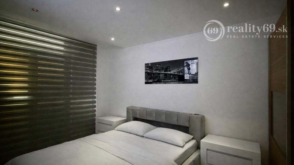 KVP - 3 IZBOVÝ BYT PO REKONŠTRUKCII 63 M2.