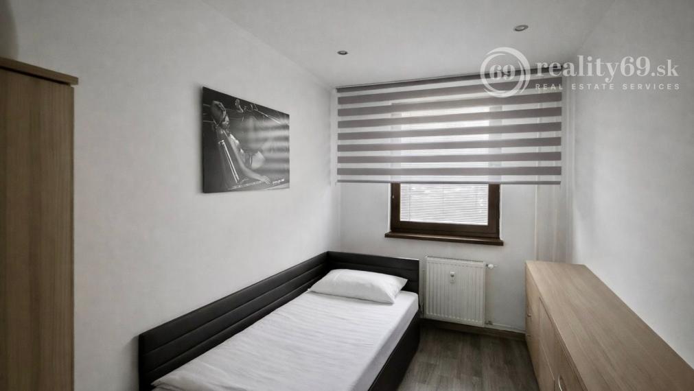 KVP - 3 IZBOVÝ BYT PO REKONŠTRUKCII 63 M2.