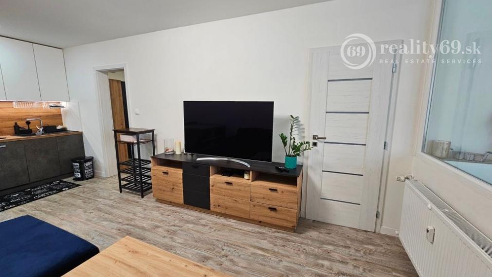 KARPATSKÁ - 2 IZBOVÝ BYT ZARIADENÝ IHNEĎ K DISPOZÍCII