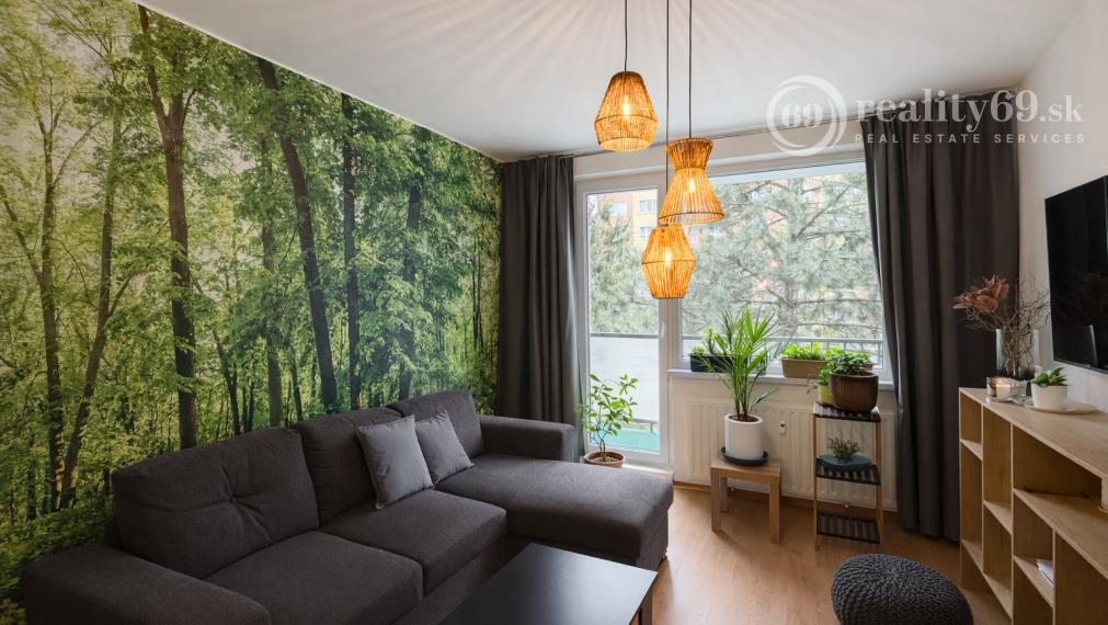 REZERVOVANÉ - TERASA - POVAŽSKÁ 58 M2 - VEĽKÝ 2 IZBOVÝ BYT TOP INVESTÍCIA!