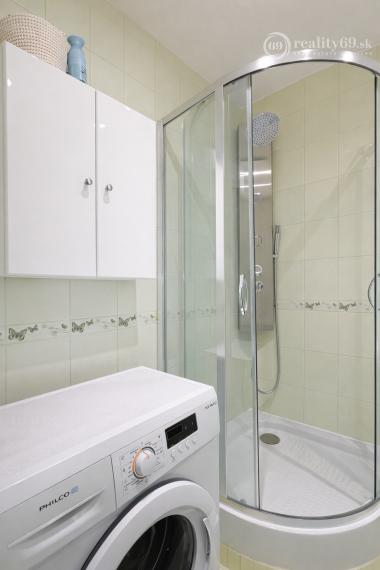 REZERVOVANÉ - TERASA - POVAŽSKÁ 58 M2 - VEĽKÝ 2 IZBOVÝ BYT TOP INVESTÍCIA!