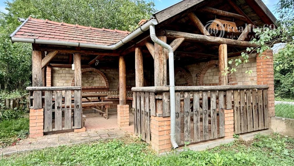 MAĎARSKO - GONC PENZIÓN VHODNÝ AJ NA BÝVANIE V  BLÍZKOSTI SLOVENSKÝCH HRANÍC, VÝBORNÁ INVESTÍCIA.